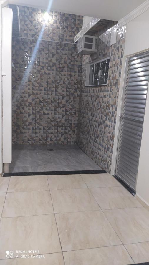 Quarto com frigobar,ar e garagem gratuita Aparecida (Sao Paulo) Exterior foto